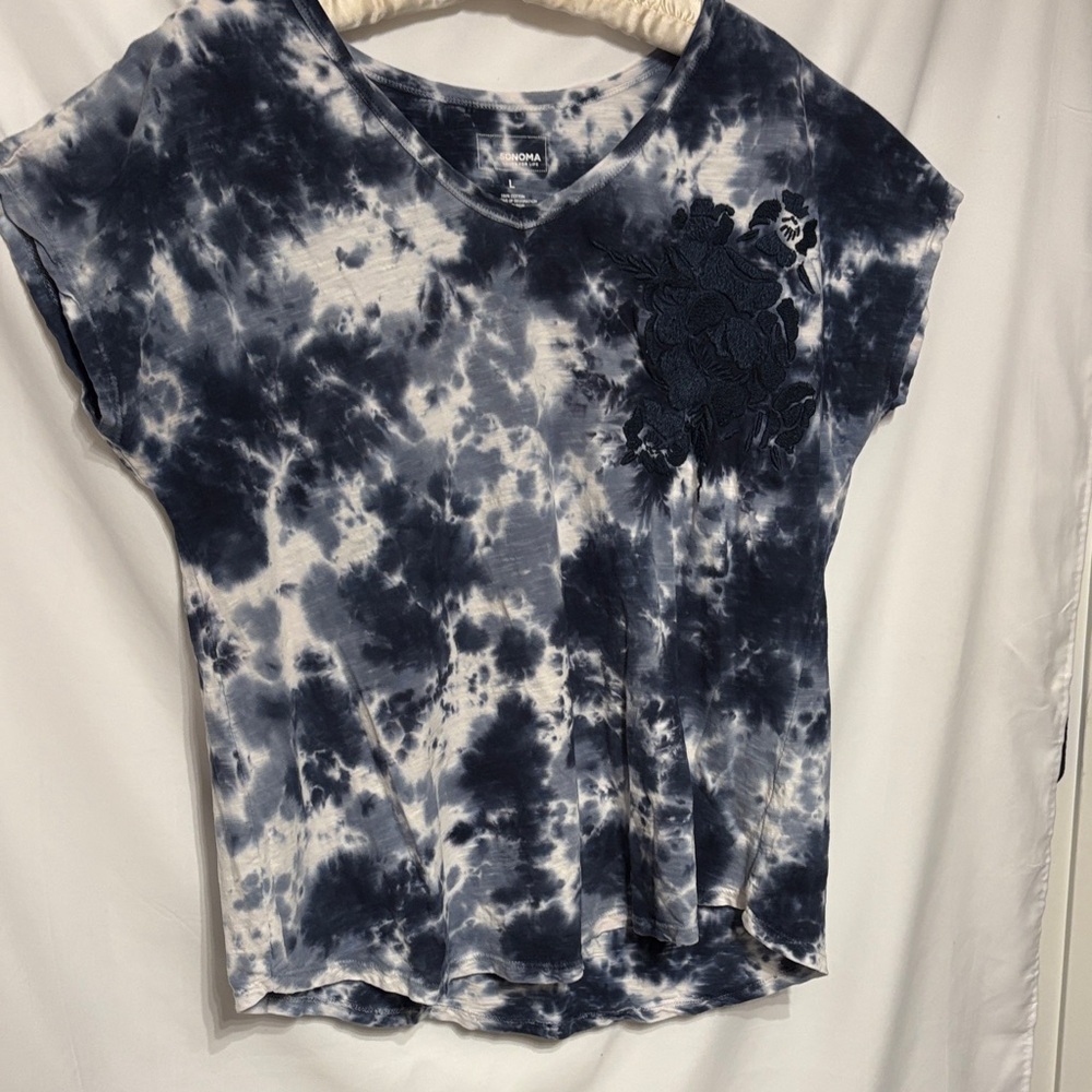 Sonoma Navy Blue and White Tie-Dye V-Neck Tee Boho Boxy SZ L 100% Cotton